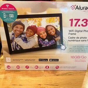 Aluratek 17.2 inch wi-fi digital photo frame